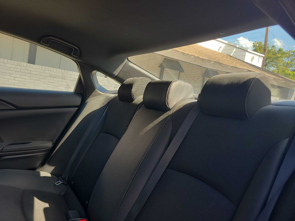 2019 Honda Civic Image 16