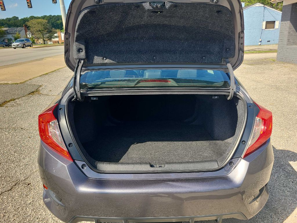 2019 Honda Civic Image 17