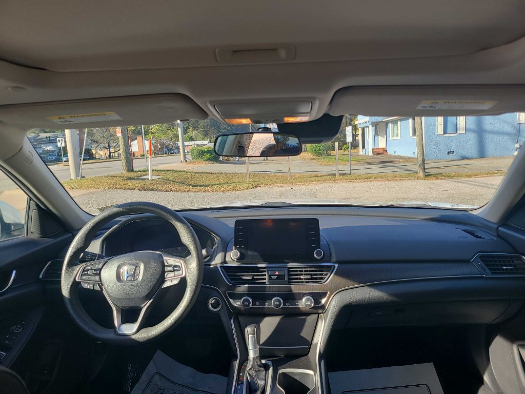2020 Honda Accord Image 19