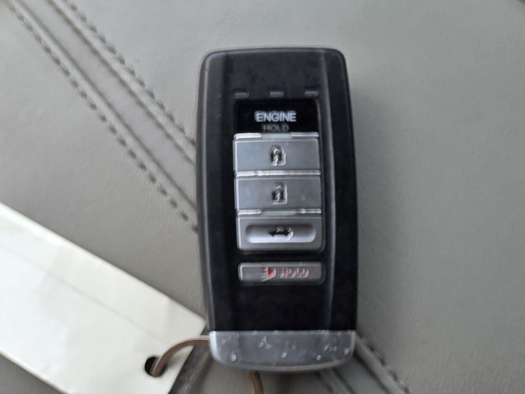 2015 Acura TL Image 24