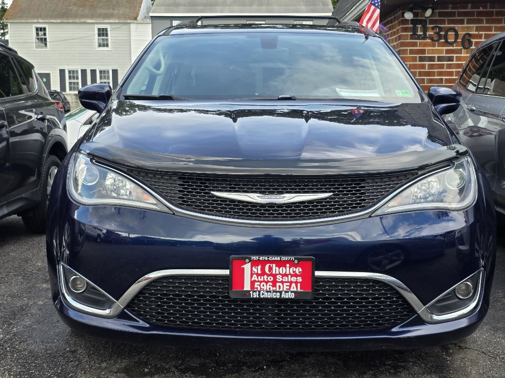2017 Chrysler Pacifica Image 24