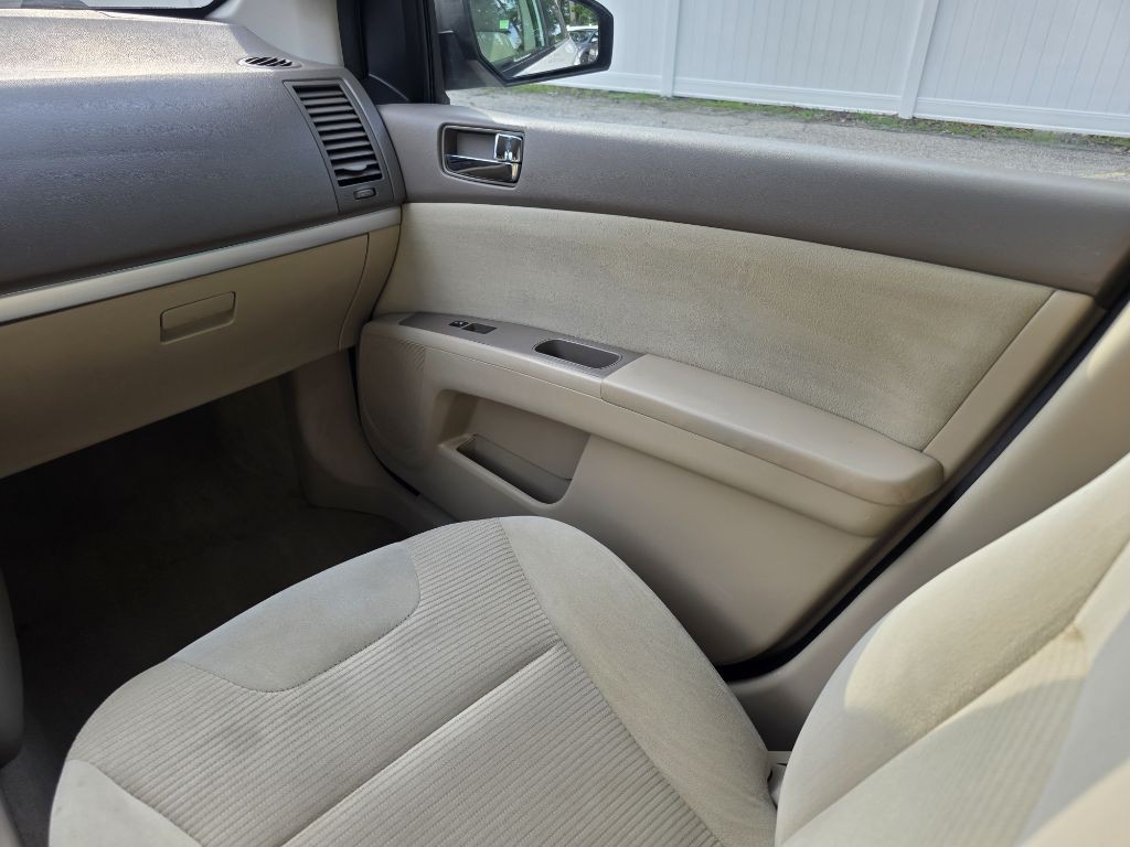 2012 Nissan Sentra Image 13