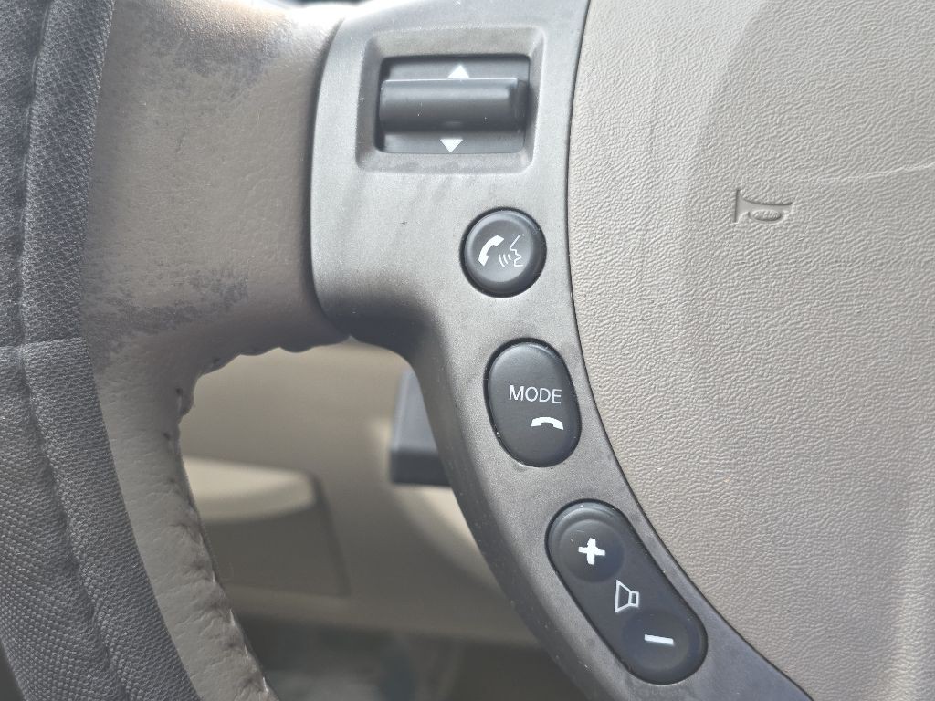 2012 Nissan Sentra Image 16