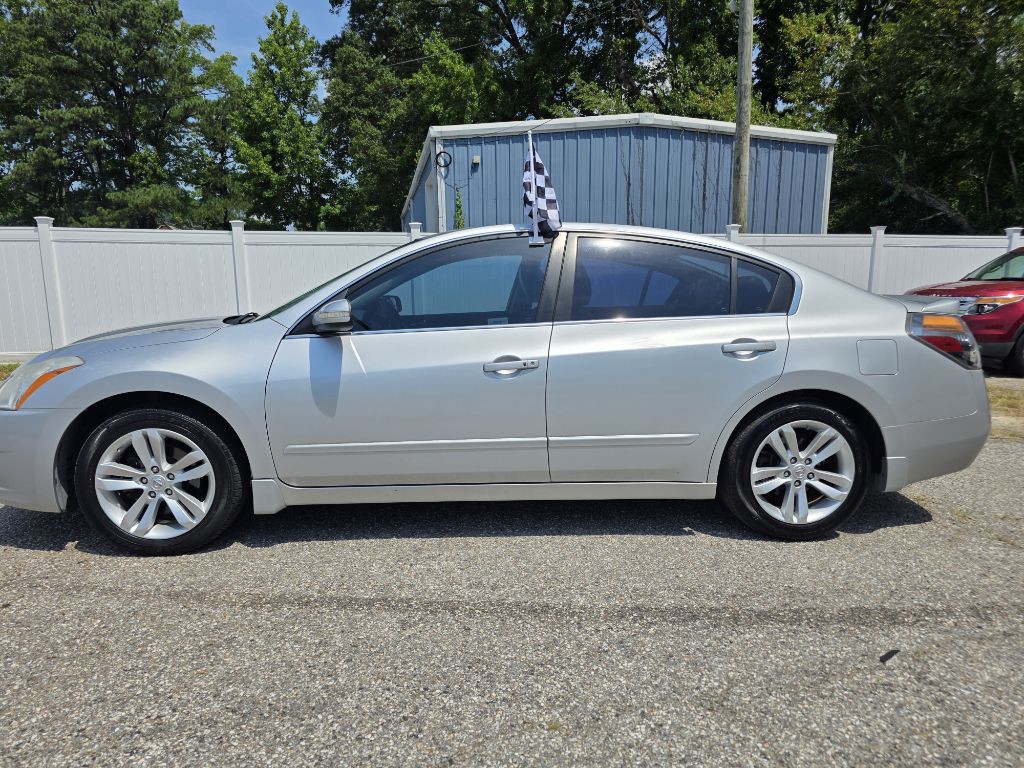 2012 Nissan Altima Image 7