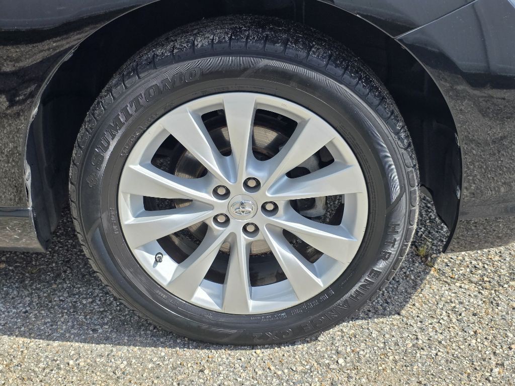 2015 Toyota Venza Image 12