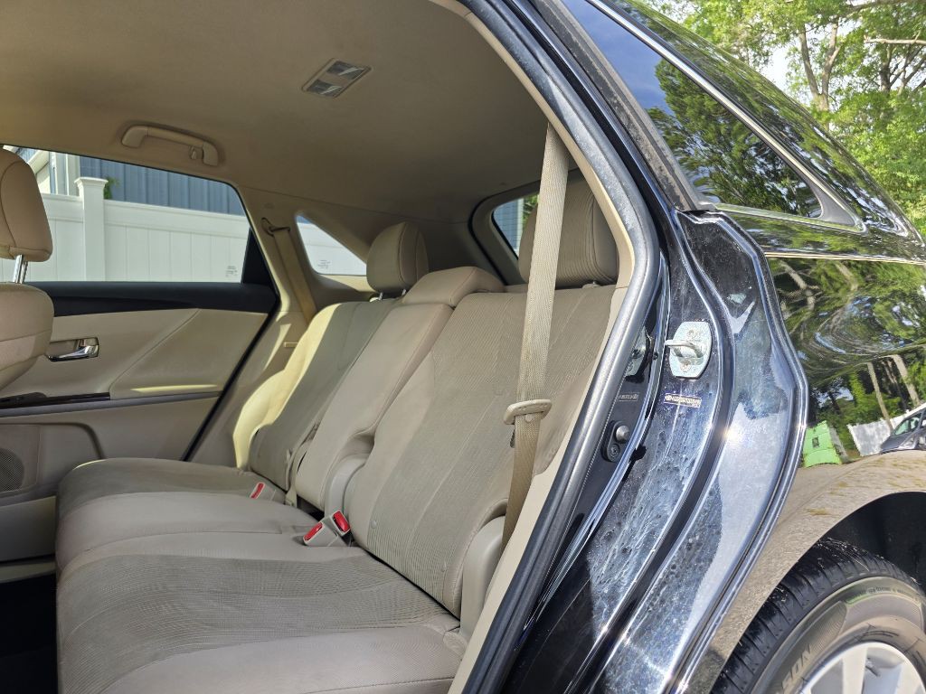 2015 Toyota Venza Image 13