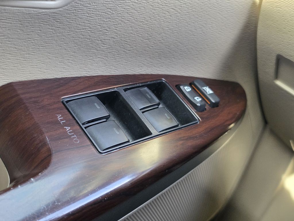2015 Toyota Venza Image 21