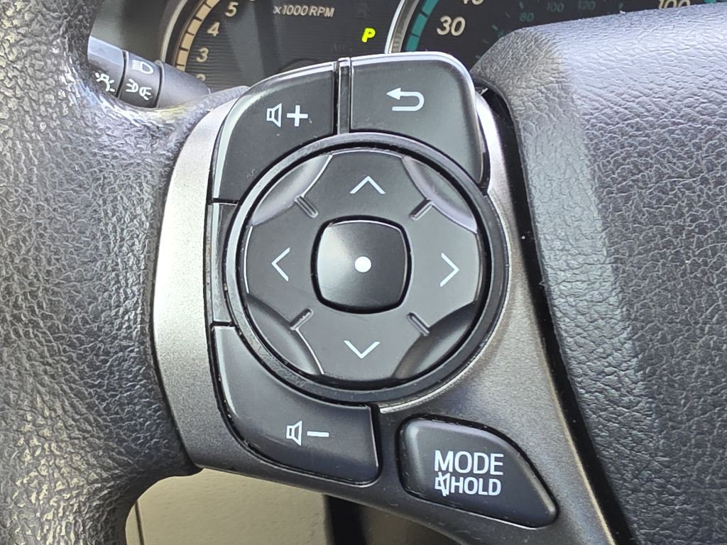 2015 Toyota Venza Image 24