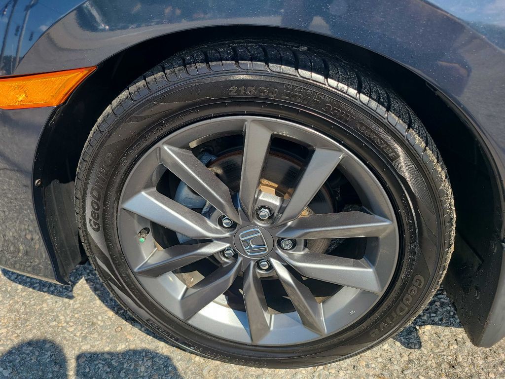 2019 Honda Civic Image 9