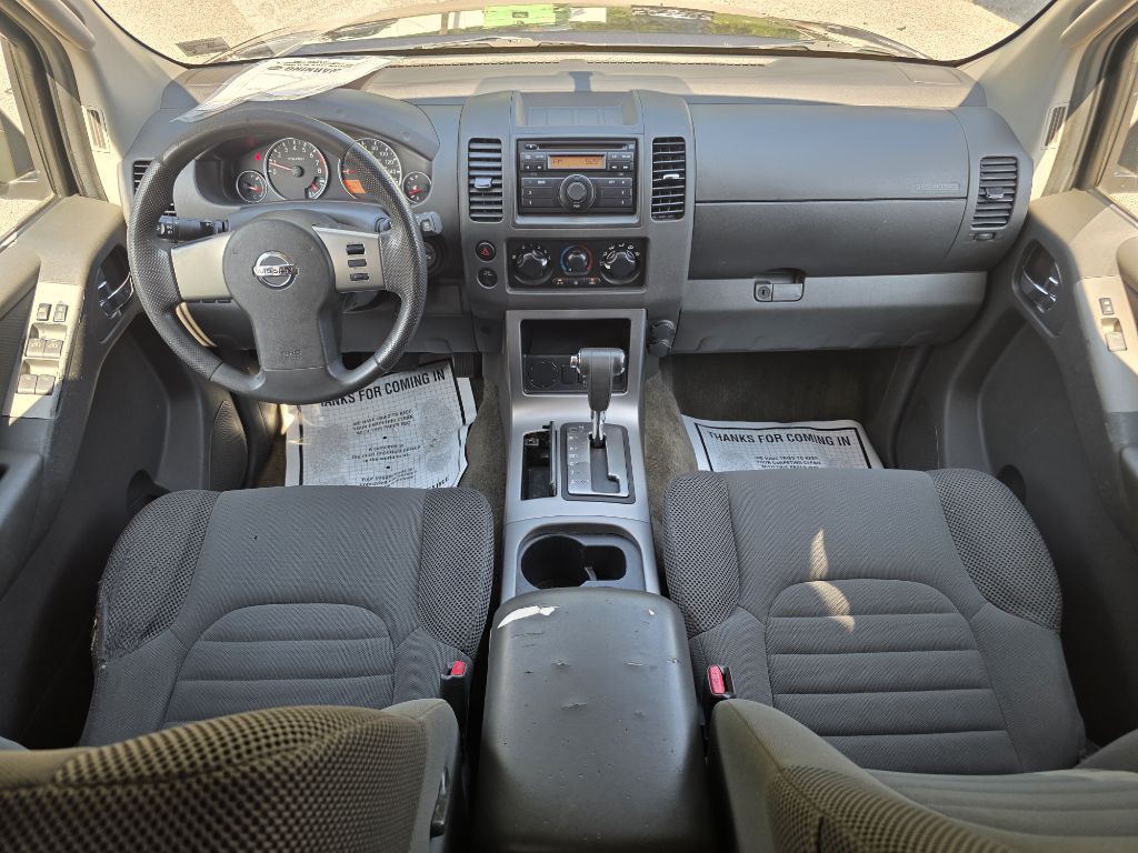 2012 Nissan Pathfinder Image 13