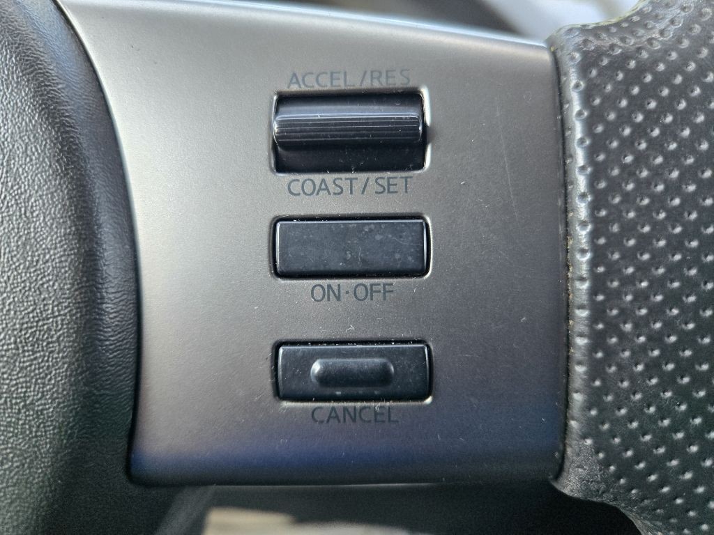 2012 Nissan Pathfinder Image 18