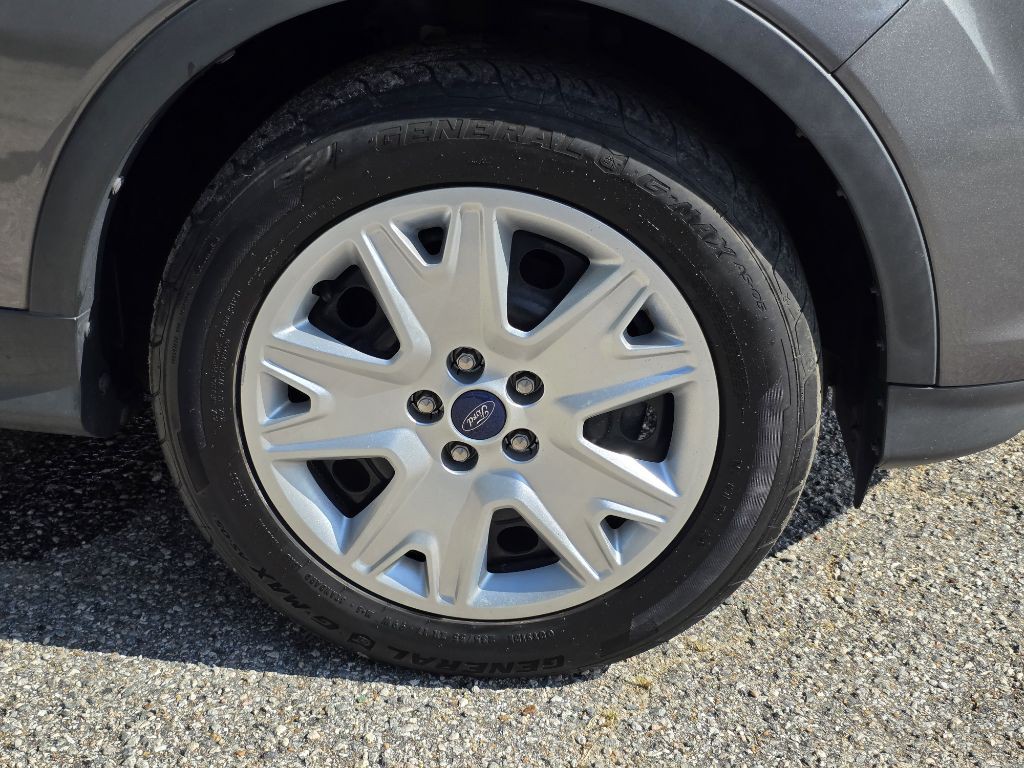 2013 Ford Escape Image 10
