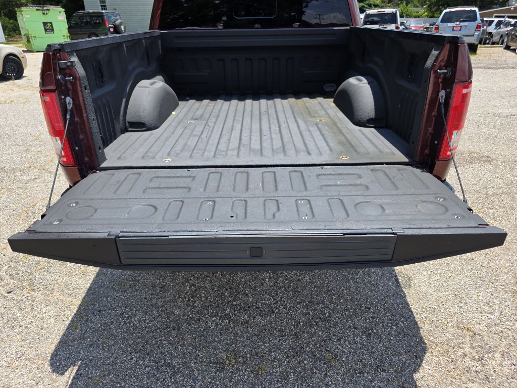 2015 Ford F-150 Image 12