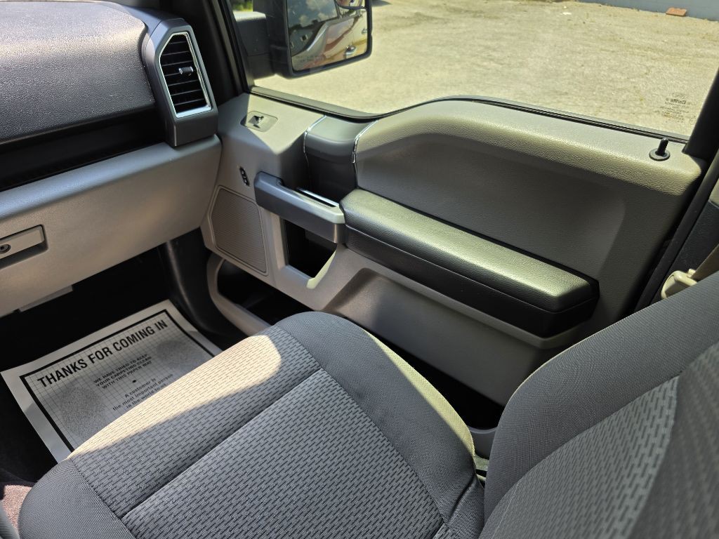 2015 Ford F-150 Image 16