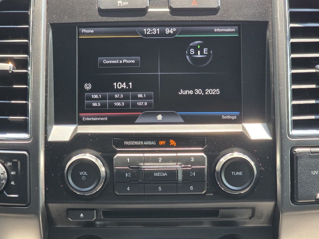 2015 Ford F-150 Image 17