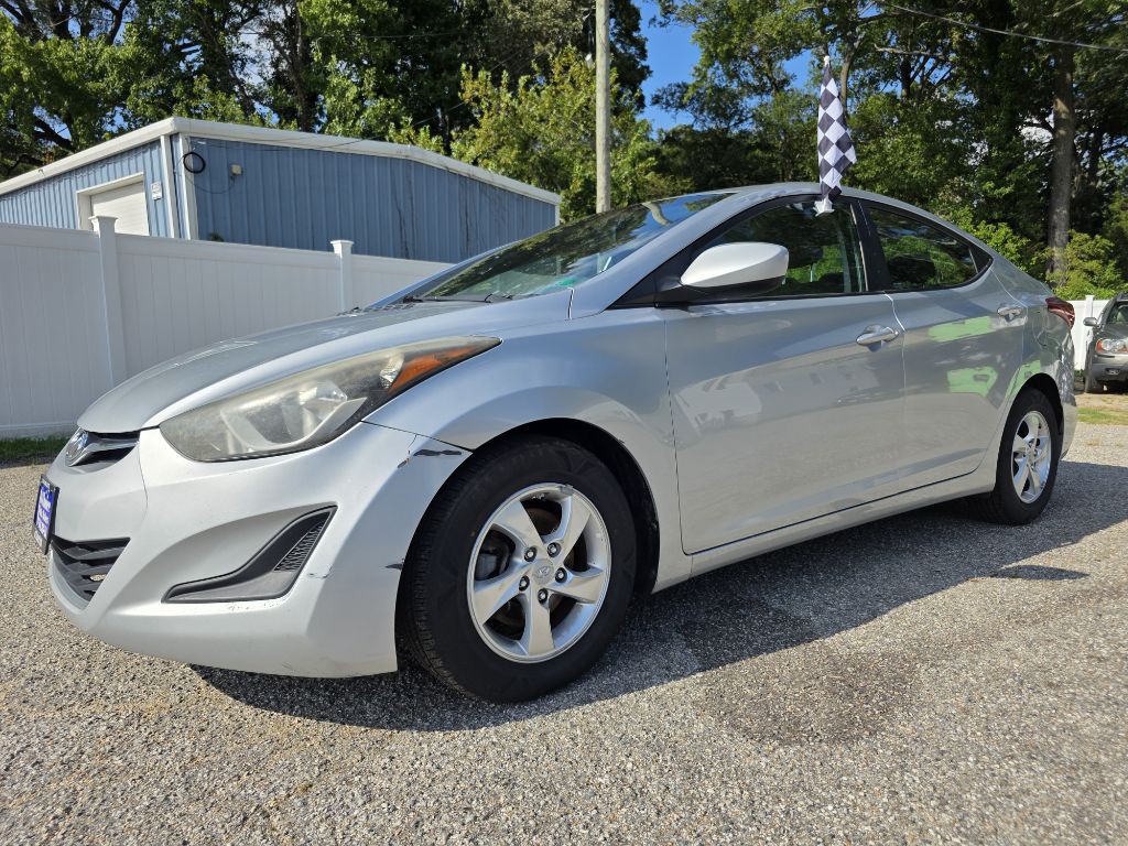 2014 Hyundai Elantra Image 1