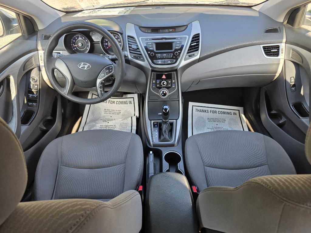 2014 Hyundai Elantra Image 14