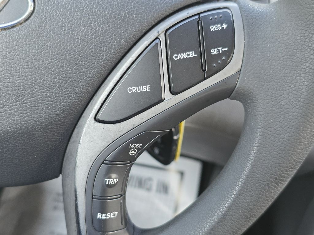 2014 Hyundai Elantra Image 20