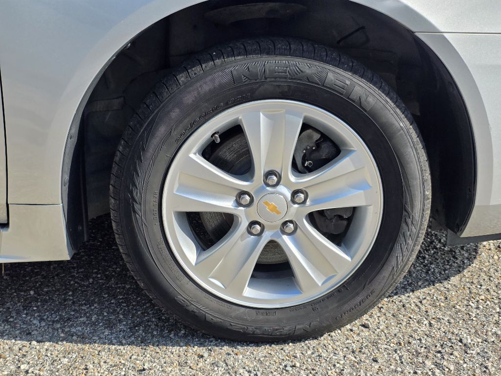 2014 Chevrolet Impala Image 11