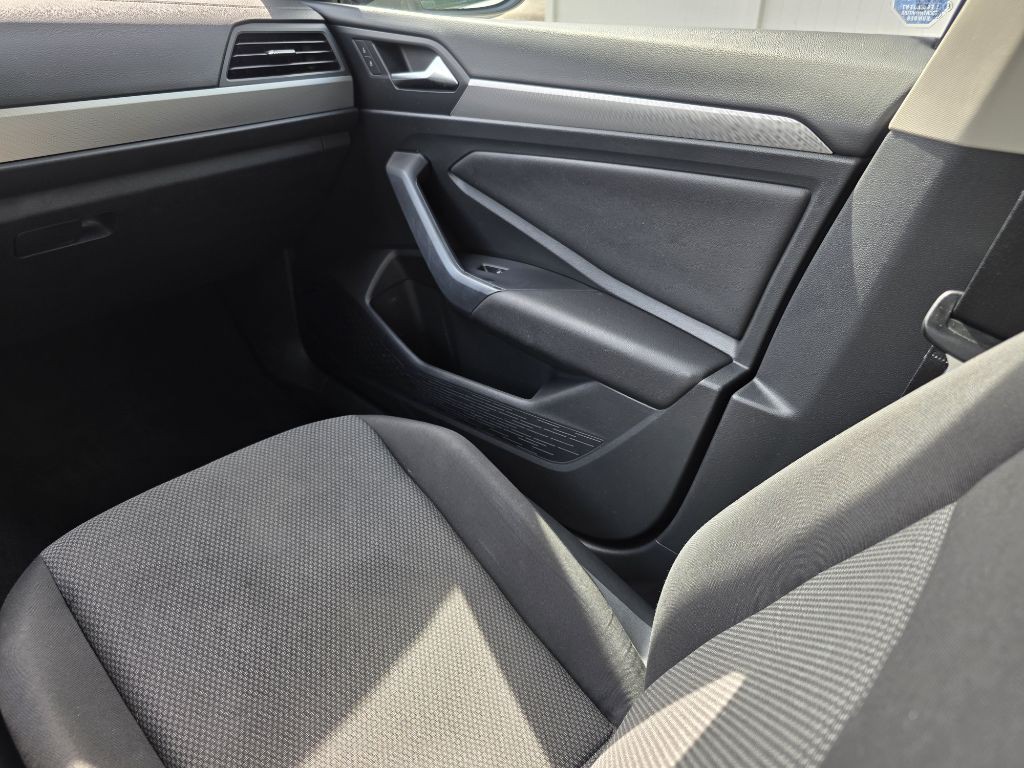 2019 Volkswagen Jetta Image 14