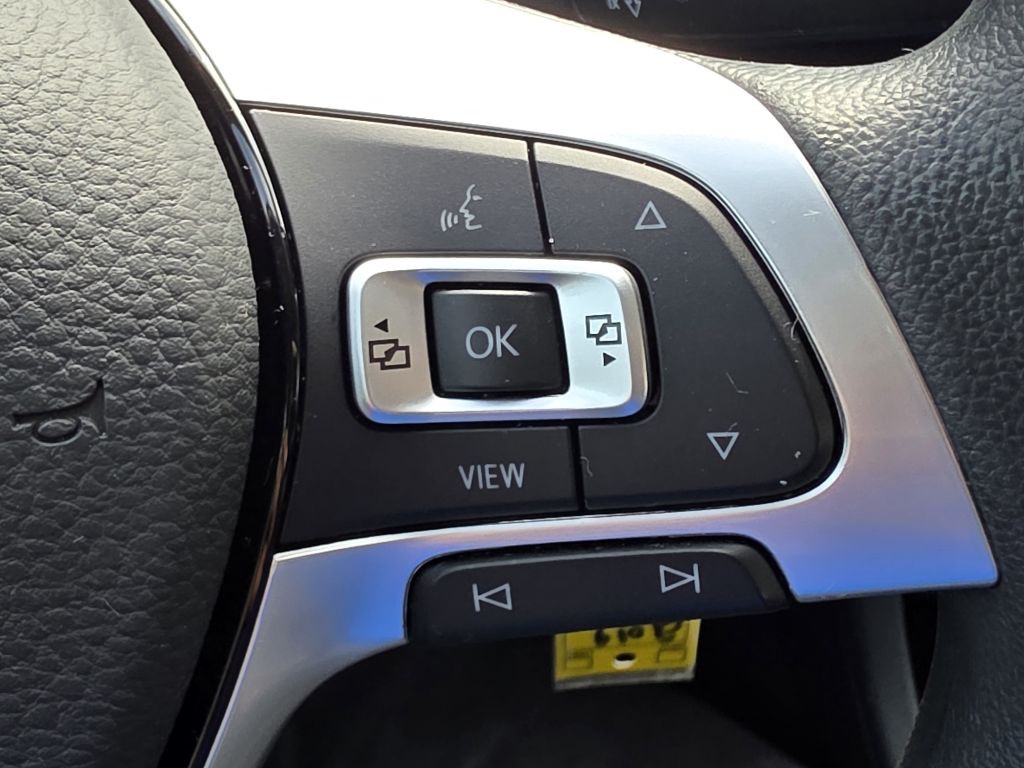 2019 Volkswagen Jetta Image 24