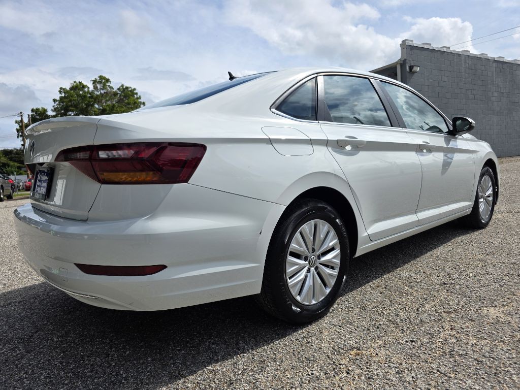 2019 Volkswagen Jetta Image 4