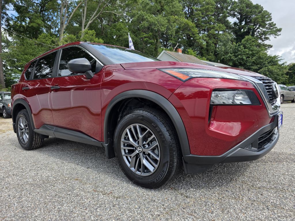 2021 Nissan Rogue Image 1
