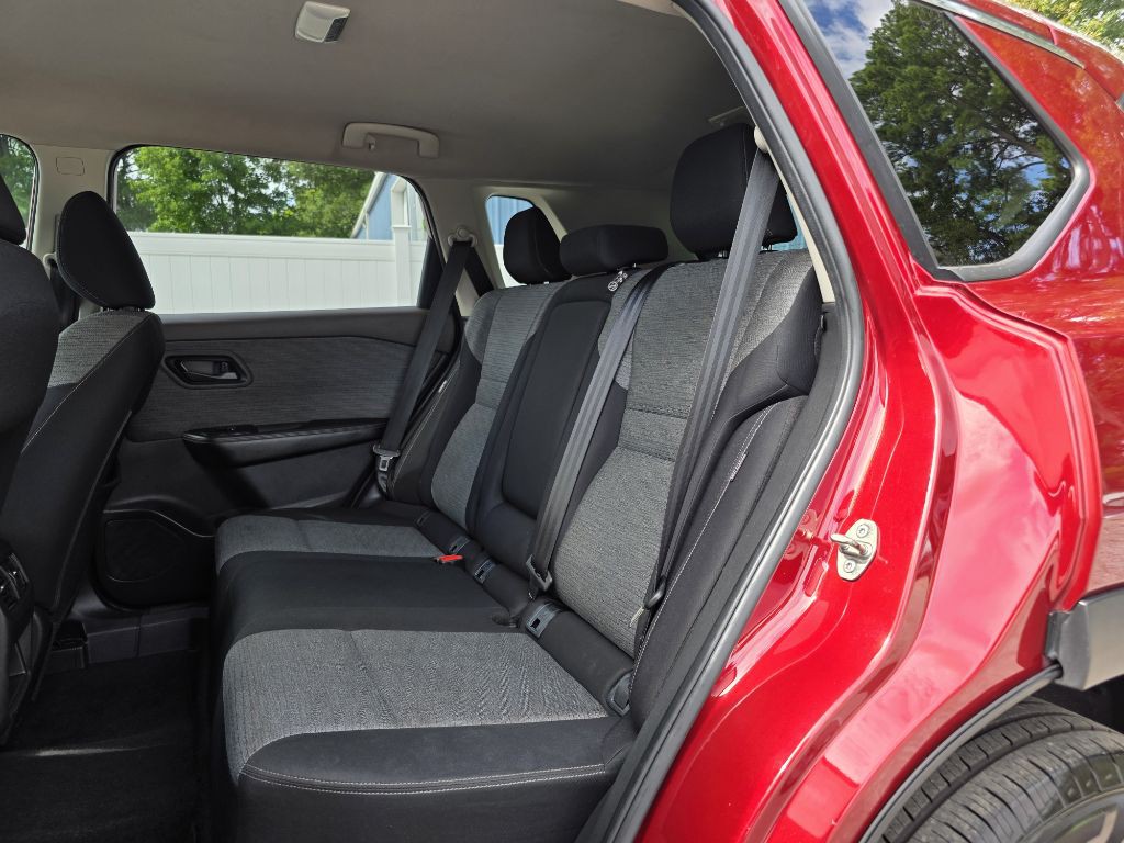 2021 Nissan Rogue Image 11