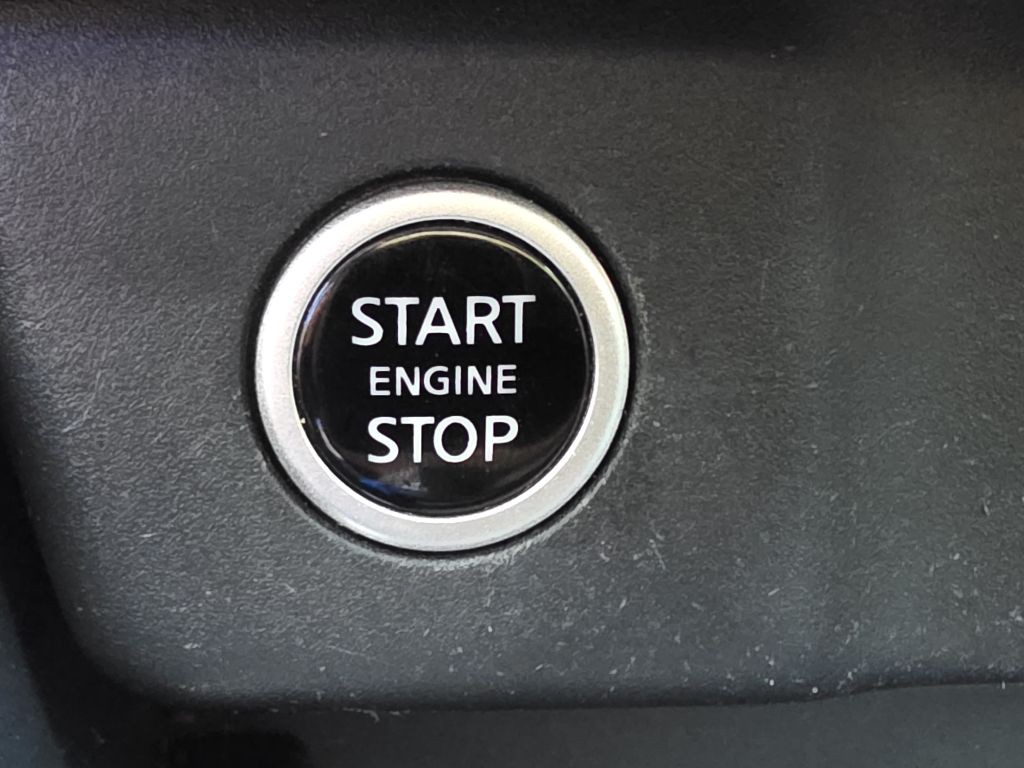 2021 Nissan Rogue Image 21