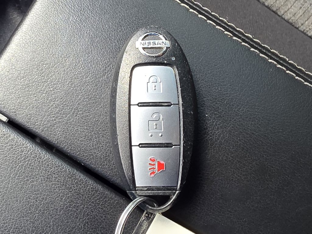 2021 Nissan Rogue Image 24