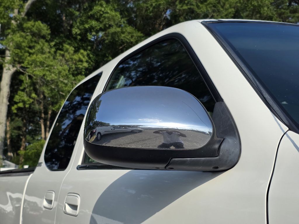 2002 Toyota Tundra Image 8