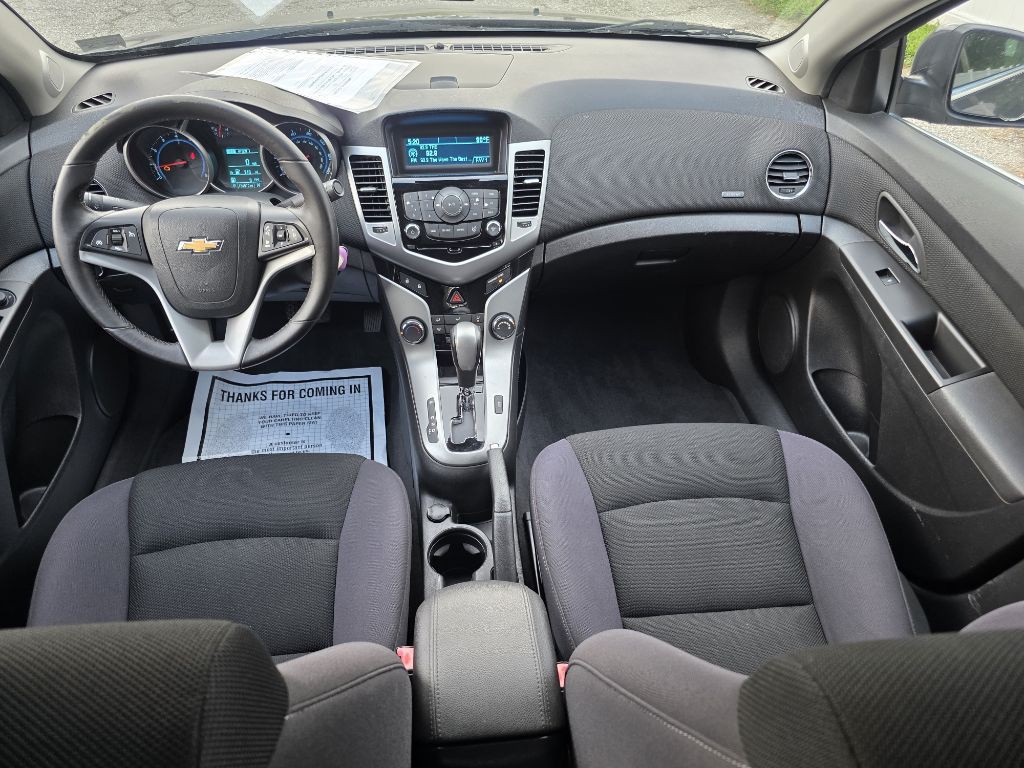 2013 Chevrolet Cruze Image 14