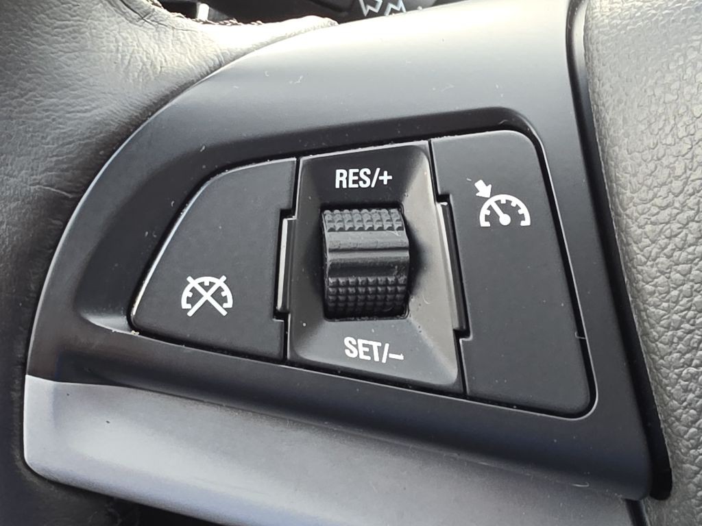 2013 Chevrolet Cruze Image 20