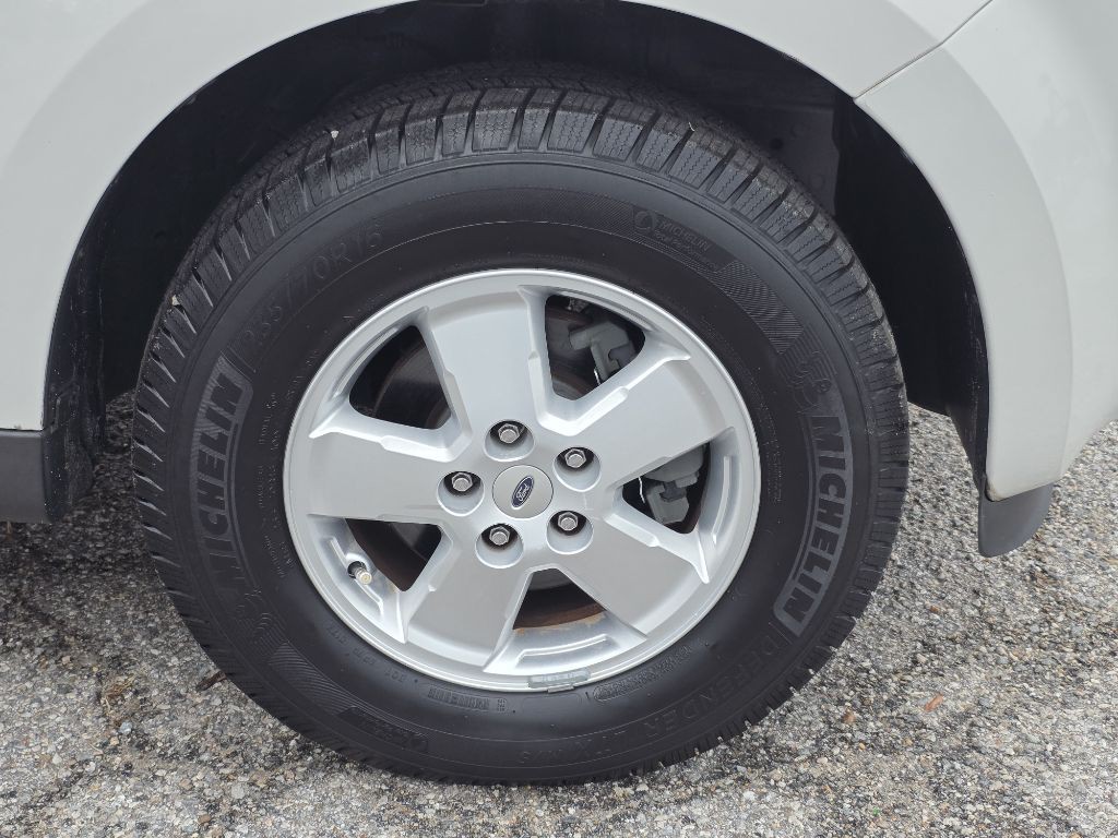 2012 Ford Escape Image 9