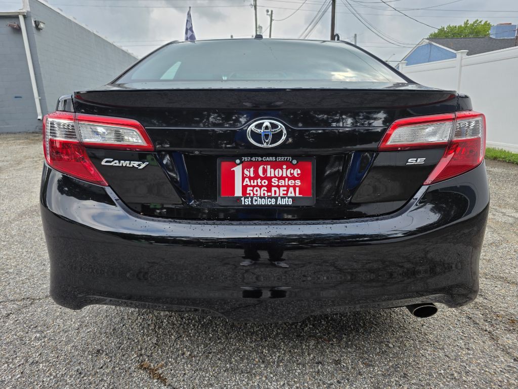 2013 Toyota Camry Image 6
