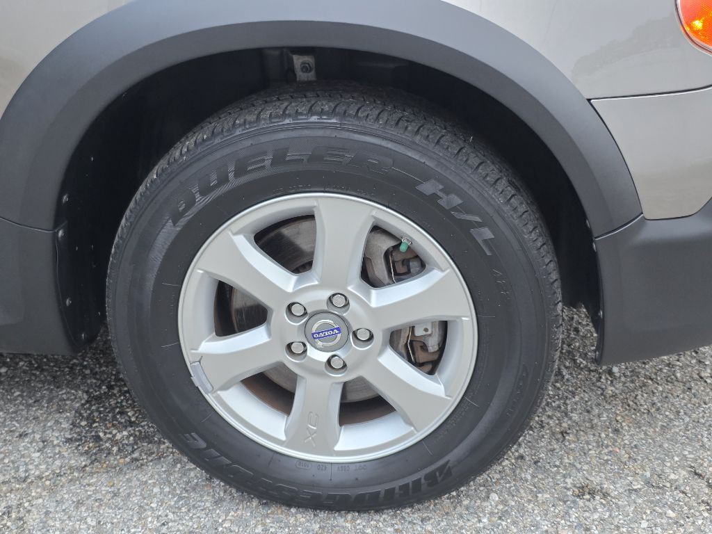 2011 Volvo XC70 Image 10