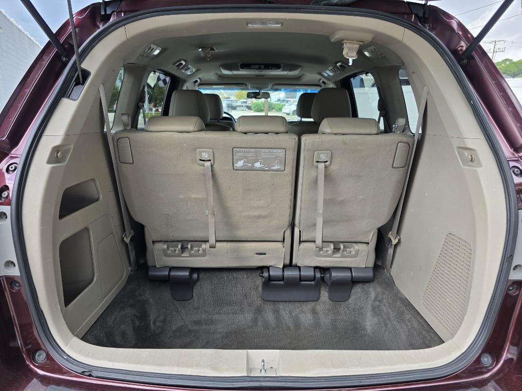 2012 Honda Odyssey Image 11