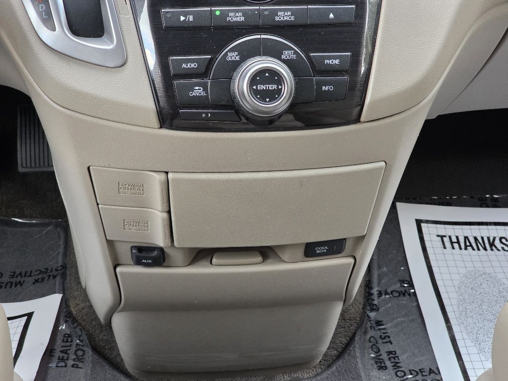 2012 Honda Odyssey Image 19