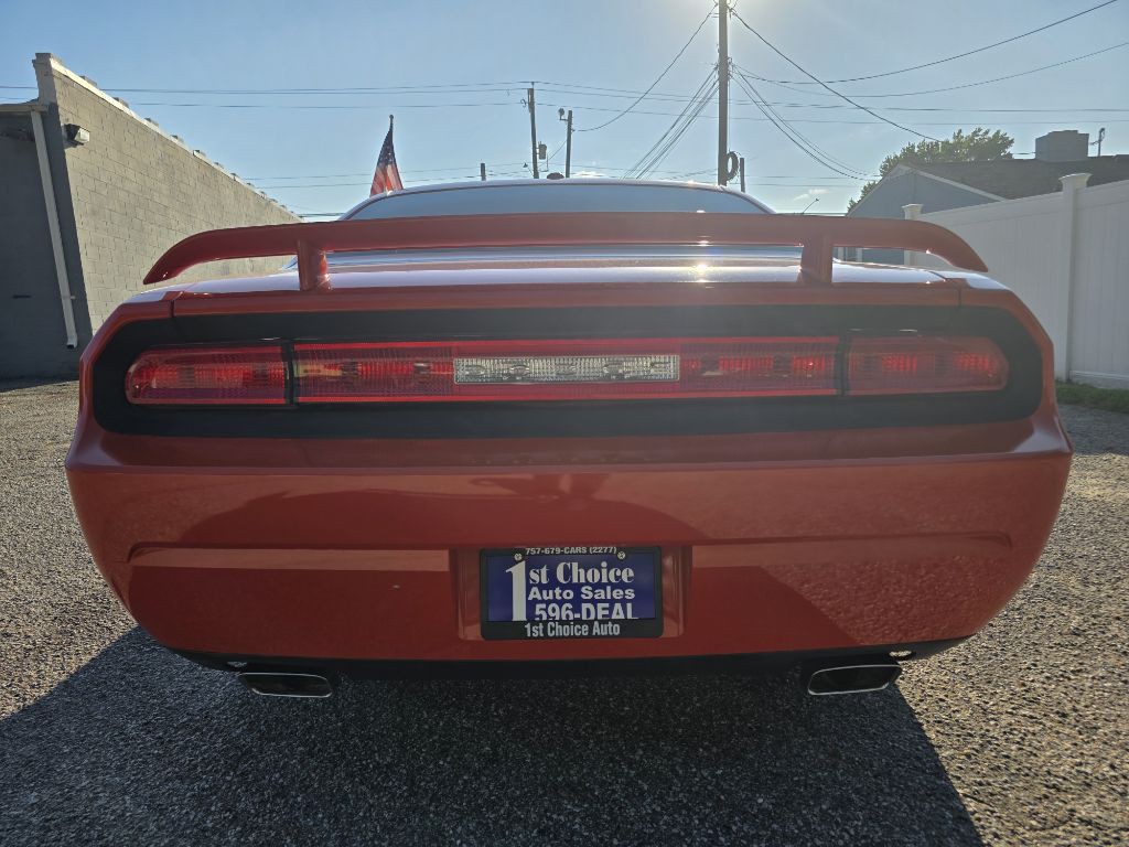 2010 Dodge Challenger Image 6