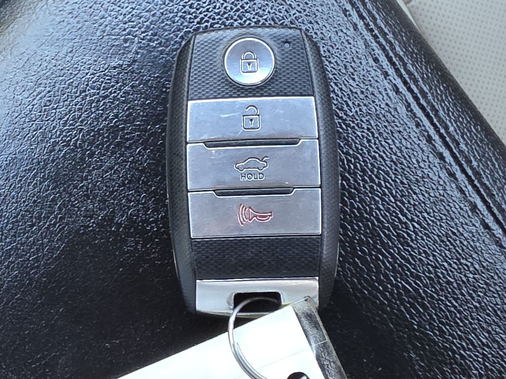 2015 Kia Optima Image 26