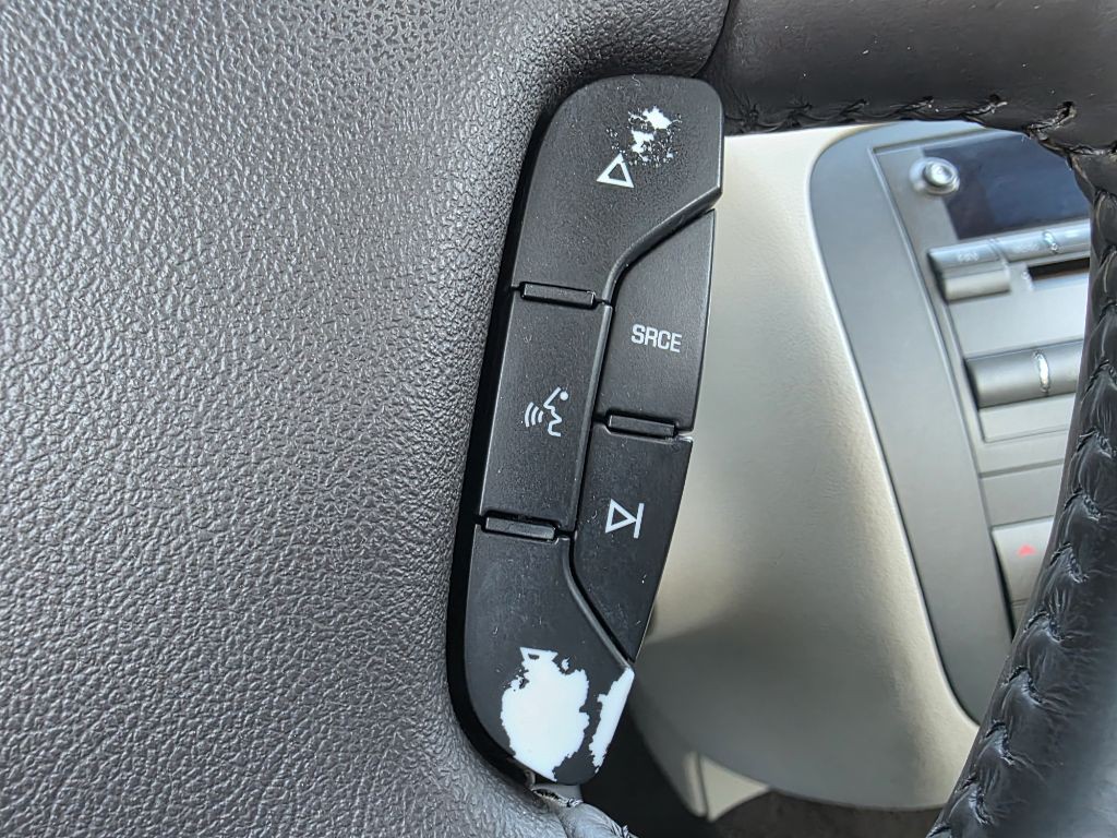 2007 Buick Lucerne Image 21