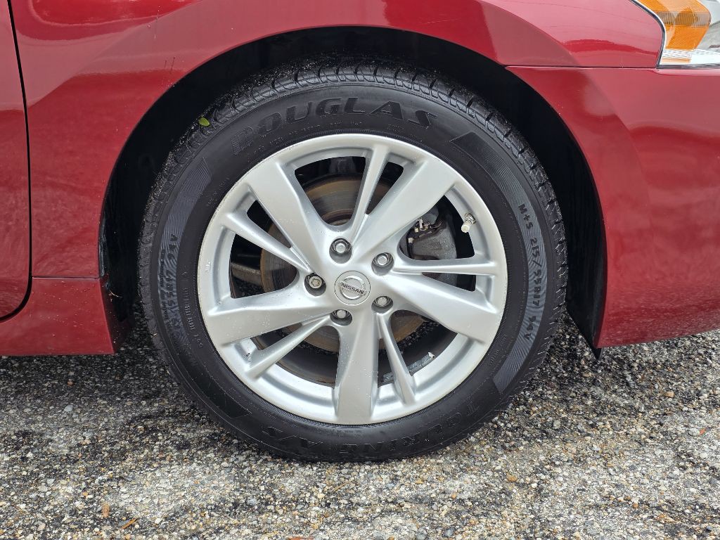 2015 Nissan Altima Image 10