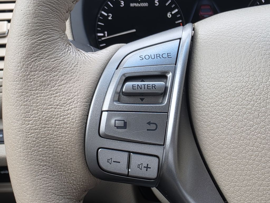 2015 Nissan Altima Image 23