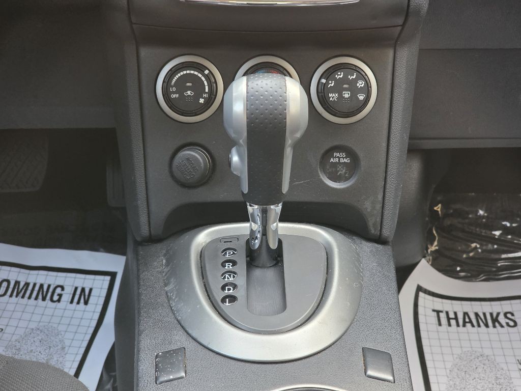 2013 Nissan Rogue Image 27