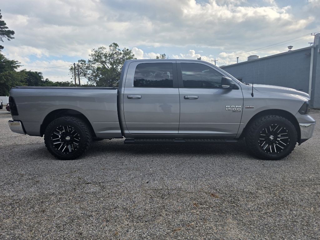 2019 RAM 1500 Image 5