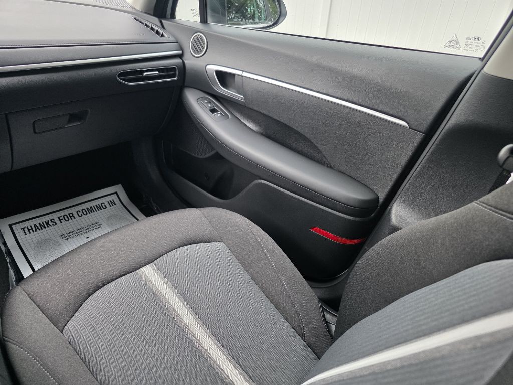2021 Hyundai Sonata Image 17