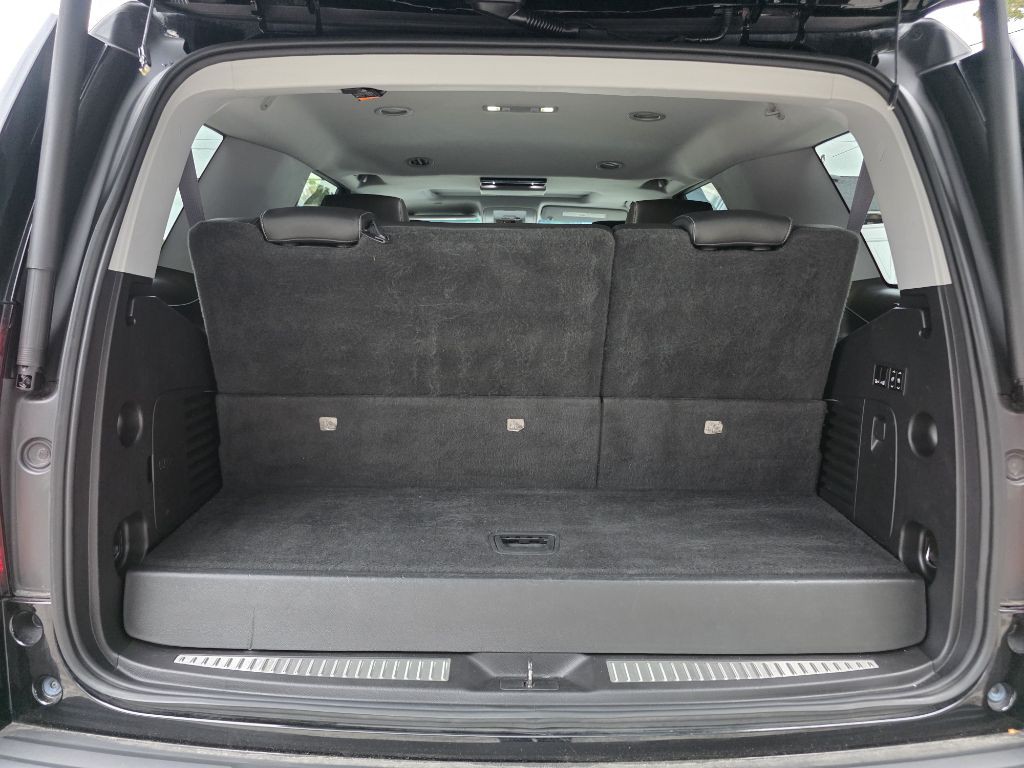 2015 Chevrolet Tahoe Image 12