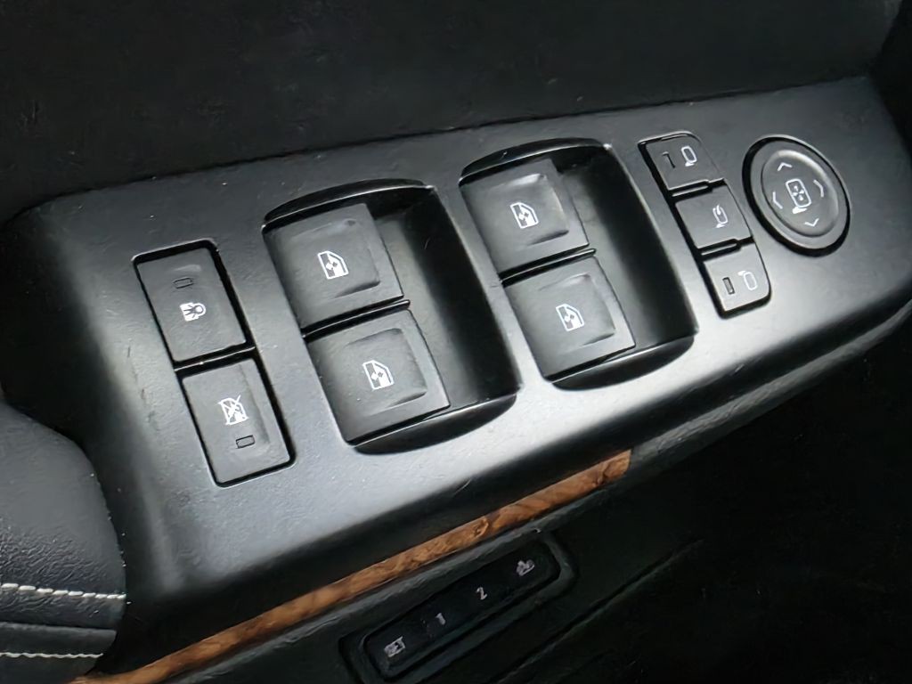 2015 Chevrolet Tahoe Image 27