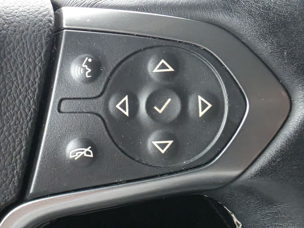 2015 Chevrolet Tahoe Image 29
