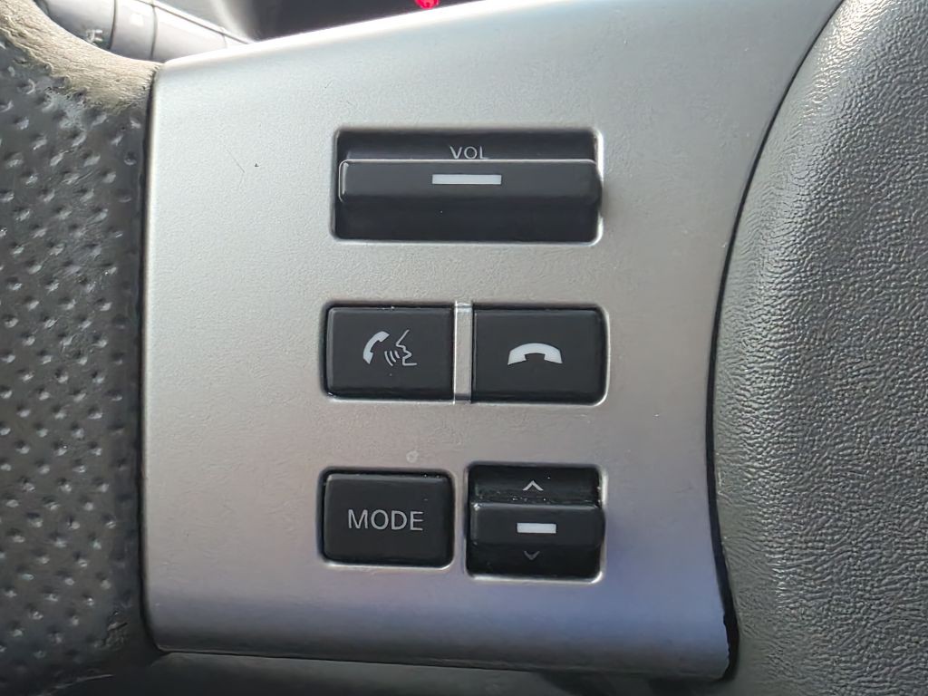2013 Nissan Frontier Image 21
